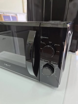 Forno a microonde Nevir 20L 700W Nero