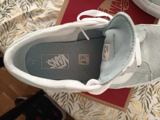 Zapatillas Vans Grises y Blancas