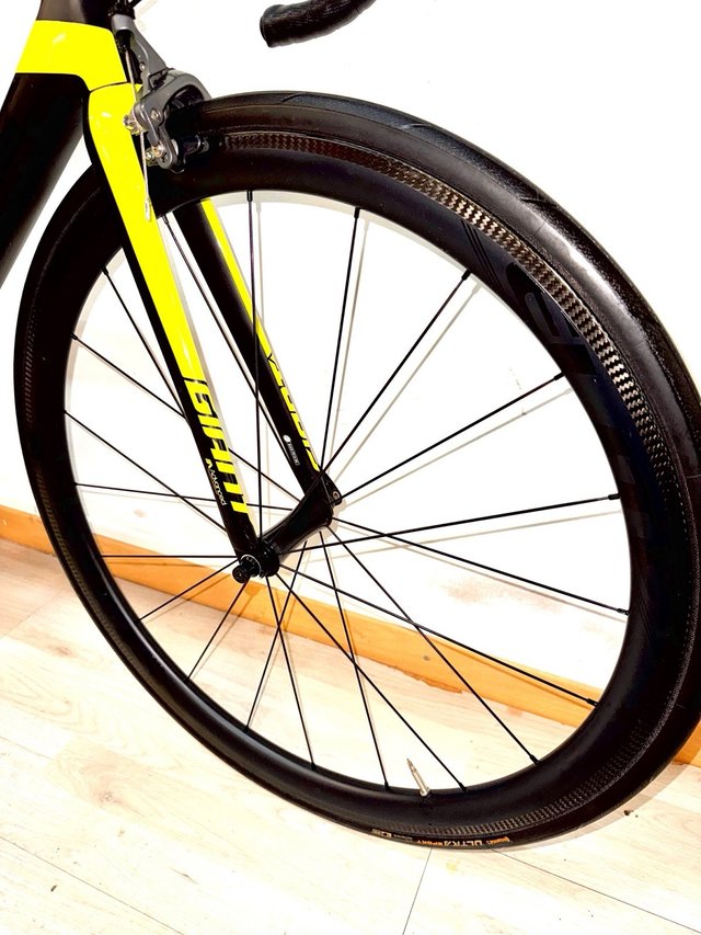 Bici carretera Giant TCR Cuadro y Ruedas d carbono
