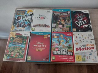 Pack 7 CAJAS de Juegos Wii (Sin CD)