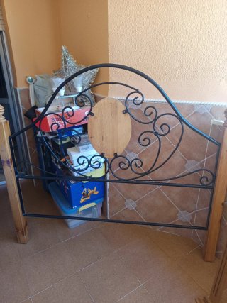 Cabecero de cama forja y madera