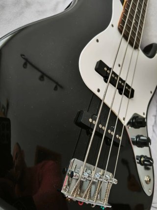 Bajo Eléctrico REPLICA Fender Jazz Bass Negro