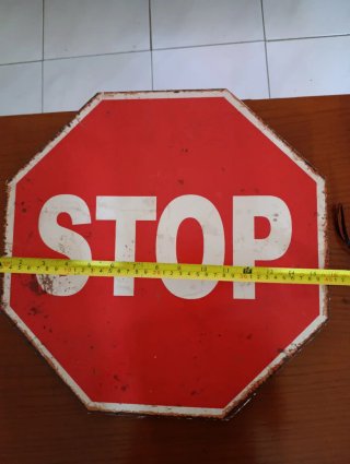 Placa Decorativa STOP Metal