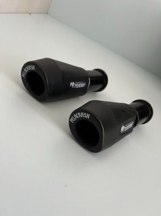 Topes anticaída Pelacrash Yamaha MT07