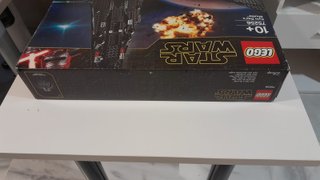 LEGO Star Wars 75256 Kylo Ren's Shuttle