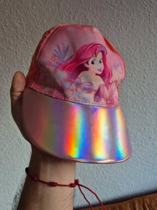Gorra infantil Sirenita Disney Rosa Holográfica