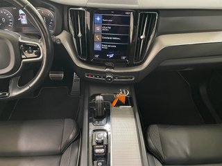 XC60 2.0 B4 D AWD R-Design Auto