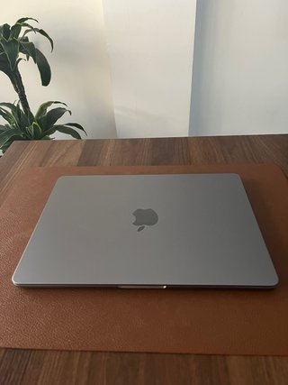 MacBook Air M2 16GB Gris Espacial