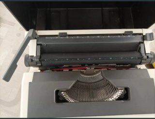 Olivetti Lettera 40 Máquina de Escribir