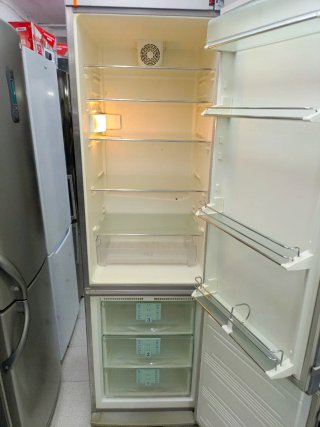 Nevera Liebherr Acero Inoxidable 200/60cm garantia
