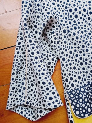 Abrigo D-due estampado círculos