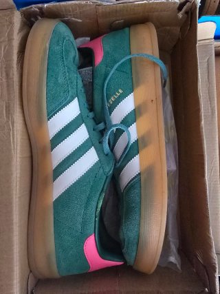 LOTE 5 PARES ADIDAS GAZELLE VARIOS COLORES.
