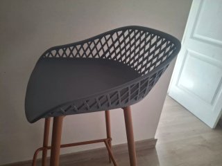 Taburete alto moderno