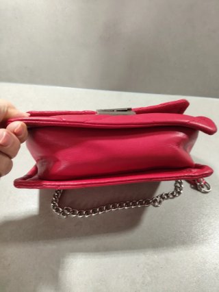 Bolso rojo acolchado Stradivarius