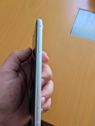 iPhone XR 64GB Blanco sin caja ni cargador