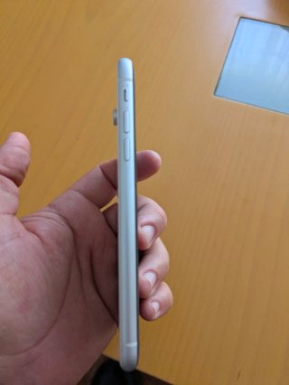 iPhone XR 64GB Blanco sin caja ni cargador