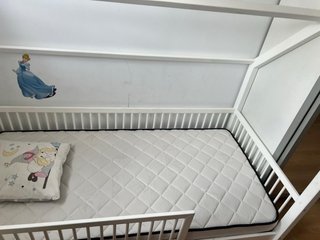 Cama infantil MON LIT CABANNE  90x190cm