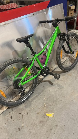 Bicicleta Scott Scale 24 MTB