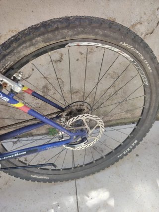 Bicicleta de Montaña Hador