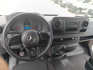 MERCEDES SPRINTER DOBLE CABINA BASCULANTE 143 CV