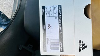 Scarpe Adidas Bianche Nuove ho le misure 40 42 41