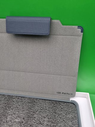 Funda STM DUX PLUS iPad Pro 11