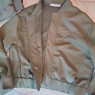Chaqueta Mango Verde Oliva