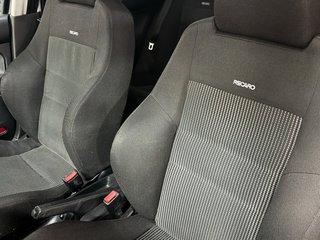 VOLKSAGEN GOLF GTI 180CV