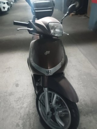 Peugeot Tweet 125 Marrón Automática