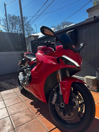 Ducati SuperSport 950