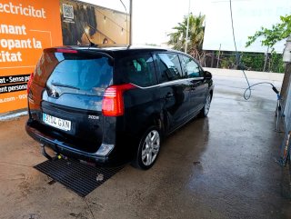 Peugeot 5008 2010