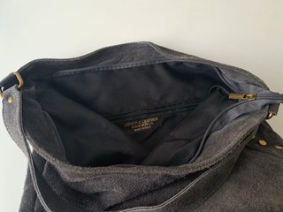 Bolso de ante gris