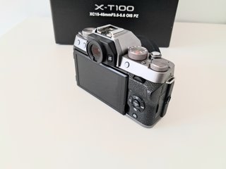 Fujifilm X-T100 con objetivo XC 15-45mm