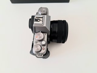 Fujifilm X-T100 con objetivo XC 15-45mm