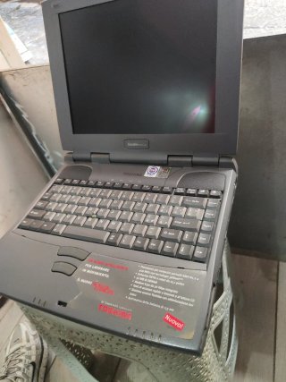 Computer Toshiba Vintage Grigio