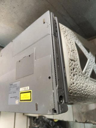 Computer Toshiba Vintage Grigio