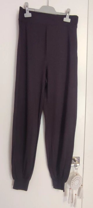 Pantalón Zara puño abajo nuevo