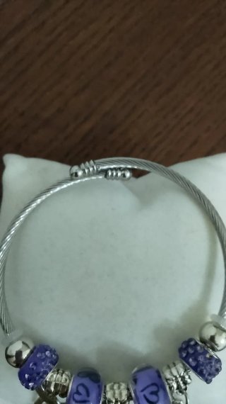 Bracciale Rigido Ciondoli Cuore Chiave Fiore