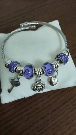 Bracciale Rigido Ciondoli Cuore Chiave Fiore