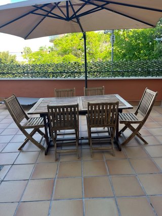 Mesa extensible Teka y 6 sillas madera