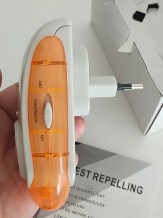 Repellente Ultrasuoni & Elettromagnetico