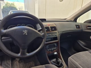Peugeot 307 2002 (negociable urge venta)