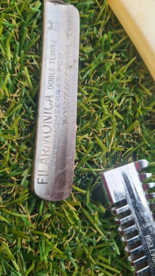 Navaja antigua Filarmónica Gold Dollar