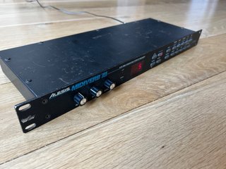 Alesis Midiverb III Procesador Multi-Efectos