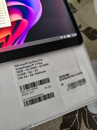 Microsoft Surface Pro 13" 512GB Snapdragon X Plus