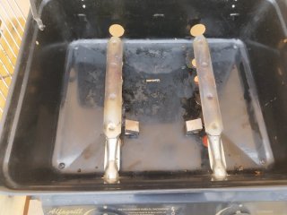 Barbacoa de gas (NO incluye bombona)