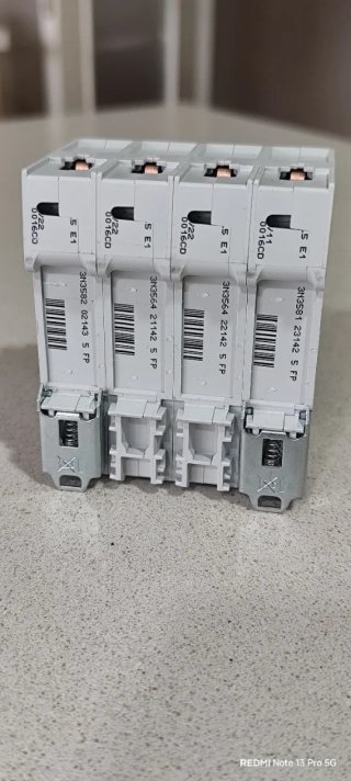Hager MUN 416A C16 Interruptor Automático
