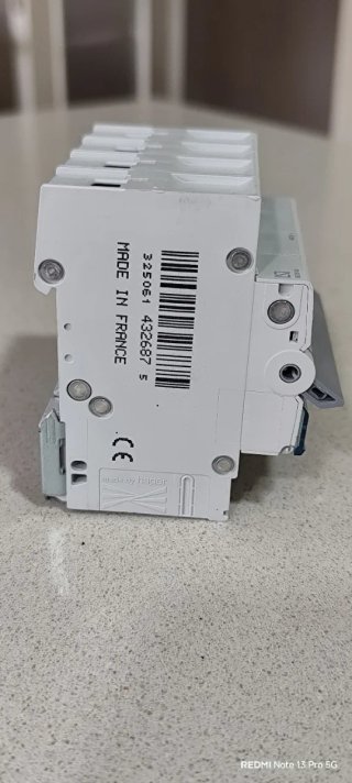 Hager MUN 416A C16 Interruptor Automático