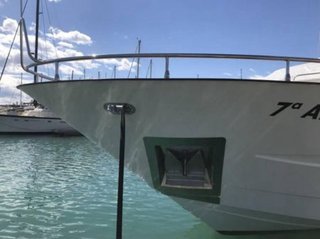 Yate Doqueve Majesty 80