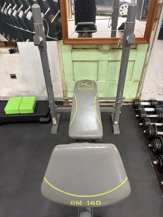 Banco de pesas para gimnasio